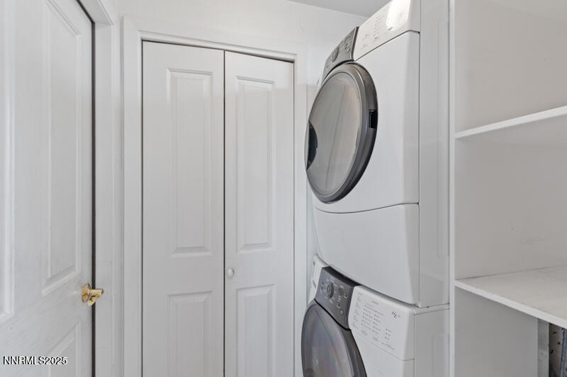 1606 Knoll Drive Reno, NV 89509 - Photo 15 of 30 a close view of a utility room with washer and dryer