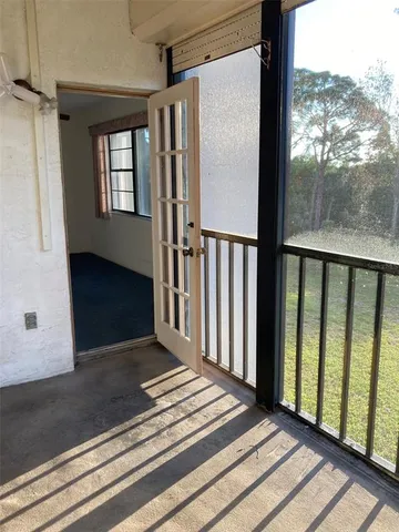 $164,900 | 8198 Terrace Garden Drive North, Unit 211, St. Petersburg, FL 33709