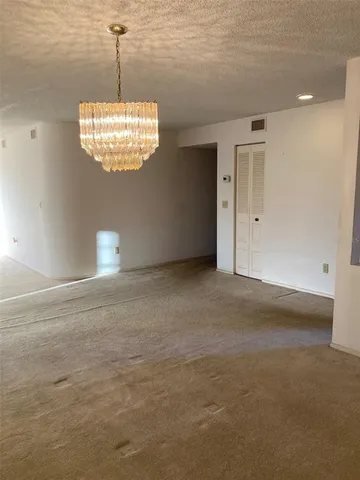 $164,900 | 8198 Terrace Garden Drive North, Unit 211, St. Petersburg, FL 33709