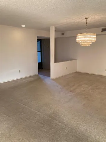 $164,900 | 8198 Terrace Garden Drive North, Unit 211, St. Petersburg, FL 33709