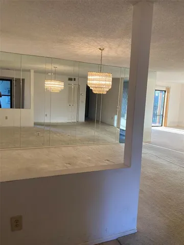 $164,900 | 8198 Terrace Garden Drive North, Unit 211, St. Petersburg, FL 33709