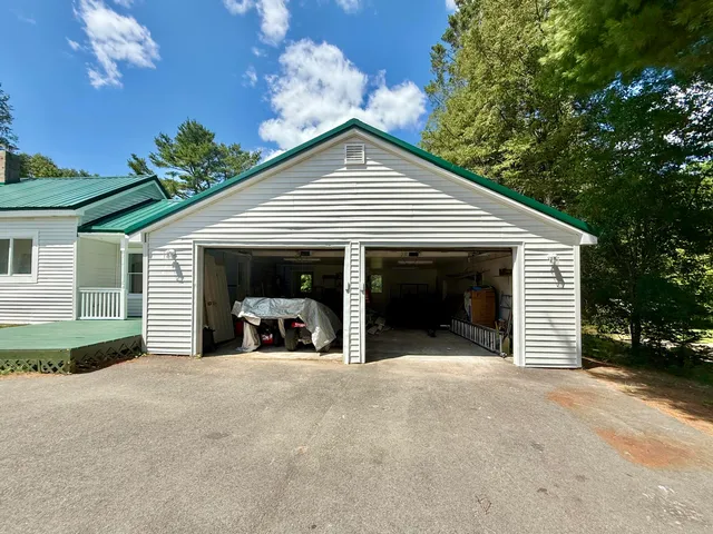 $224,900 | 445 South Street, Calais, ME 04619
