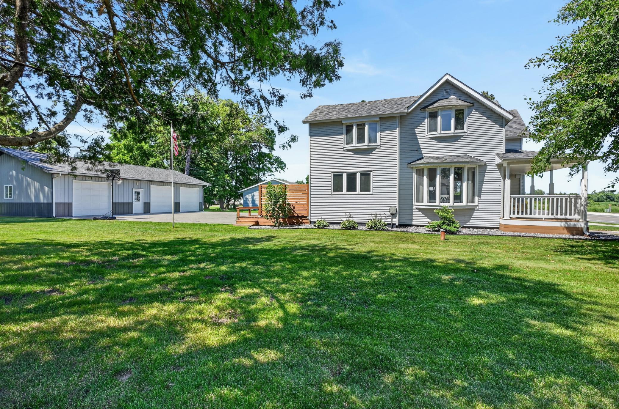 341 Nelson Street North Nelson, MN 56355 - Photo 4 of 51