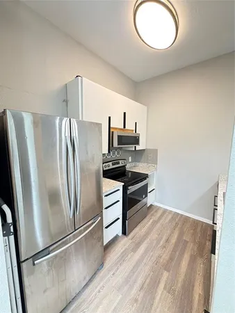 $1,800 | 2814 Sherry Street, Arlington, TX 76014