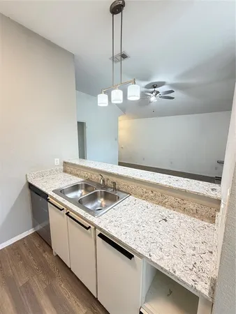 $1,800 | 2814 Sherry Street, Arlington, TX 76014