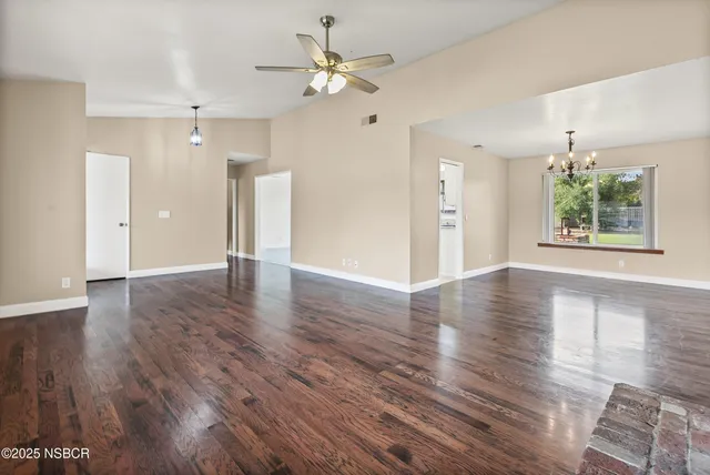 $784,900 | 1401 Oak Knoll Road, Santa Maria, CA 93455