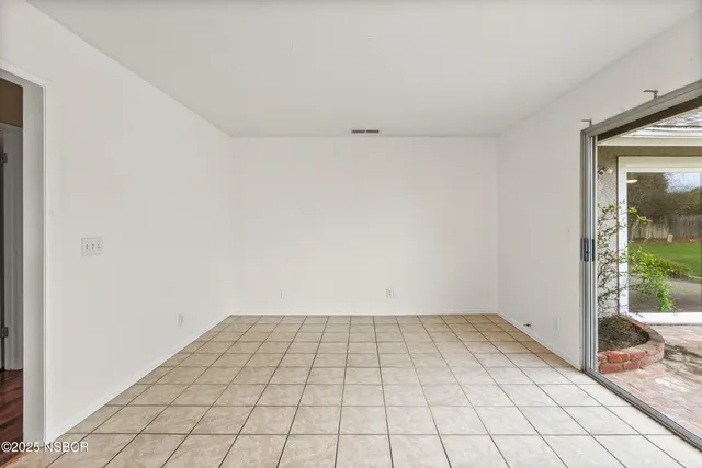 $784,900 | 1401 Oak Knoll Road, Santa Maria, CA 93455