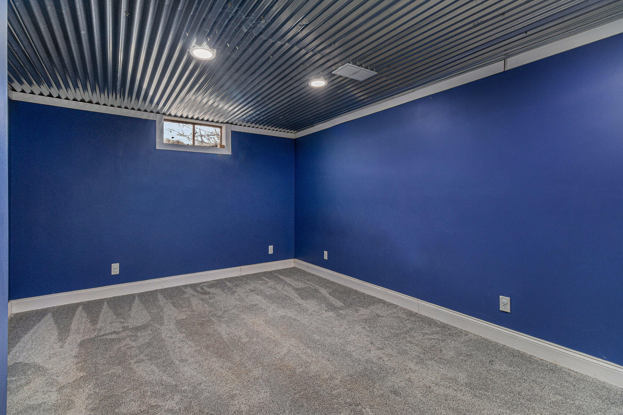 1725 Nichols Road Kalamazoo, MI 49006 - Photo 24 of 29 1725 Nichols Road