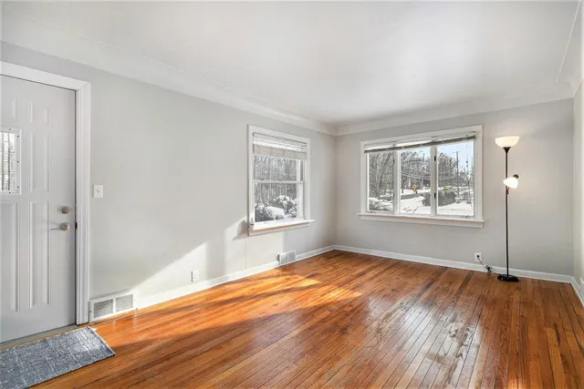 $279,000 | 1725 Nichols Road, Kalamazoo, MI 49006