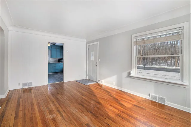 $279,000 | 1725 Nichols Road, Kalamazoo, MI 49006