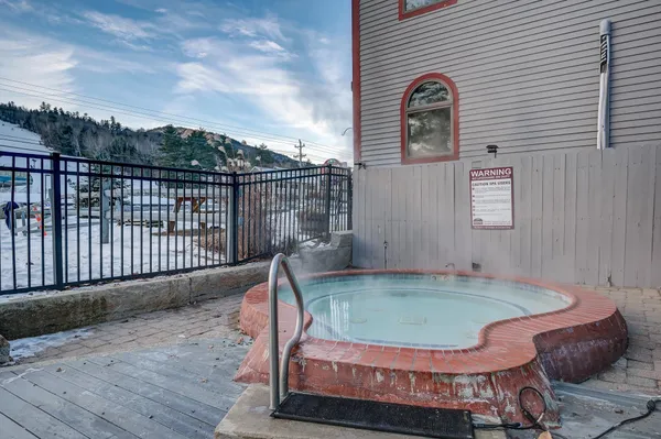 $258,000 | 8 T River Run Drive, Unit T, Bartlett, NH 03812