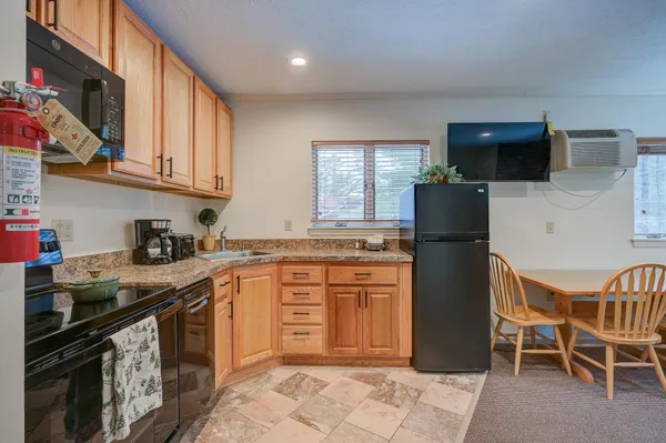 $258,000 | 8 T River Run Drive, Unit T, Bartlett, NH 03812