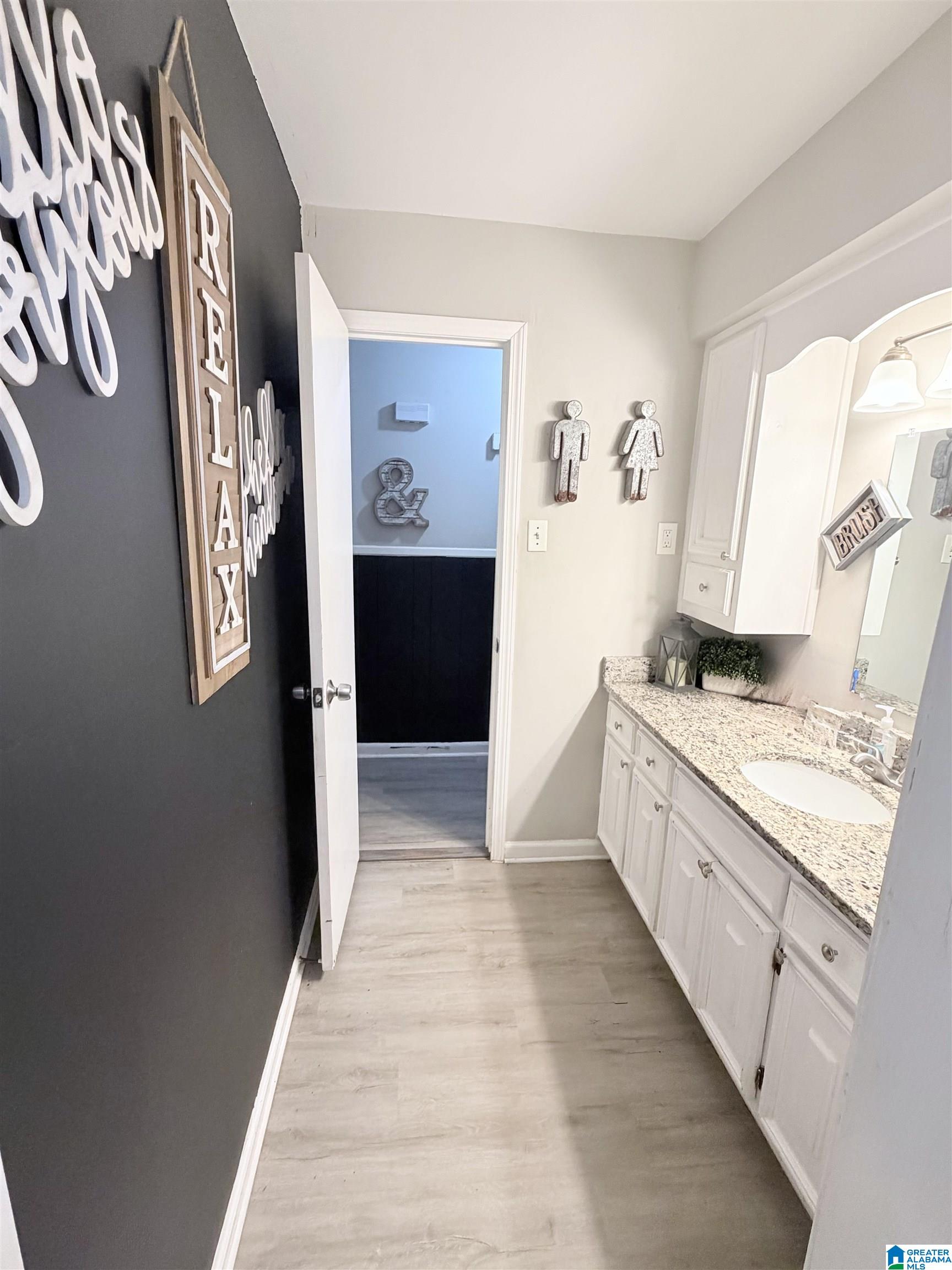 224 Remington Road Birmingham, AL 35215 - Photo 5 of 18
