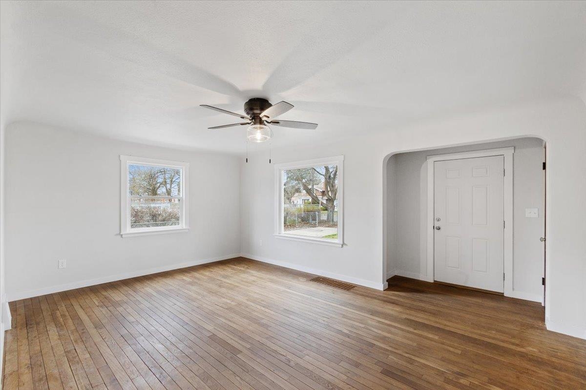 2426 North Park Road Spokane, WA 99212 - Photo 5 of 20
