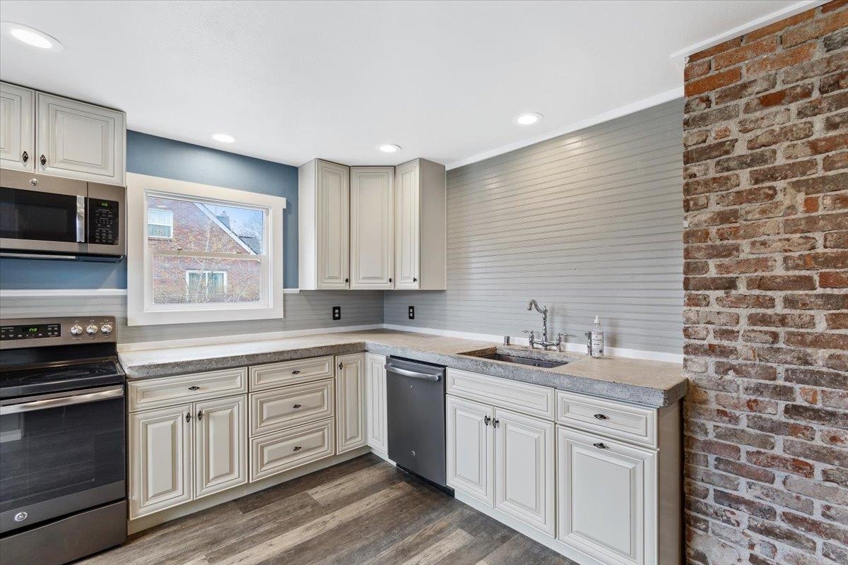 2426 North Park Road Spokane, WA 99212 - Photo 7 of 20