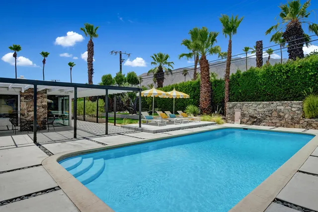 $1,625,000 | 2101 North Berne Drive, Palm Springs, CA 92262