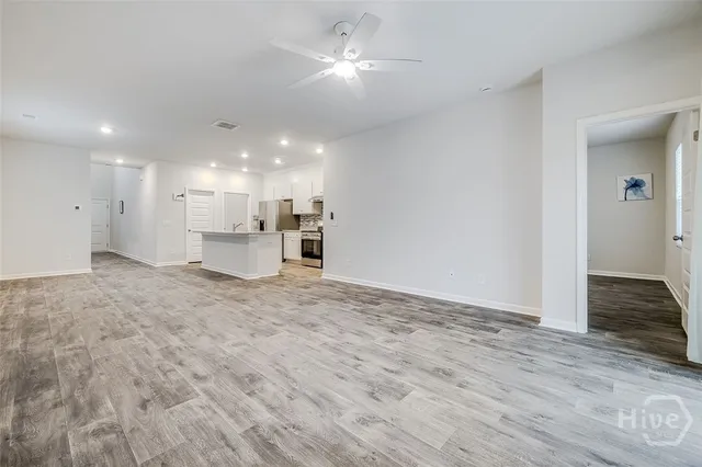 $2,900 | 108 Bottlebrush Drive, Bloomingdale, GA 31302