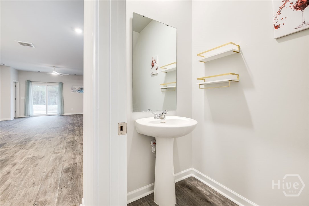 108 Bottlebrush Drive Bloomingdale, GA 31302 - Photo 17 of 40