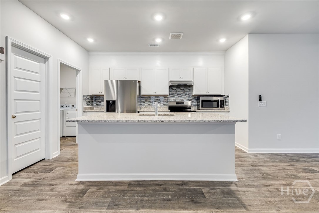 108 Bottlebrush Drive Bloomingdale, GA 31302 - Photo 8 of 40