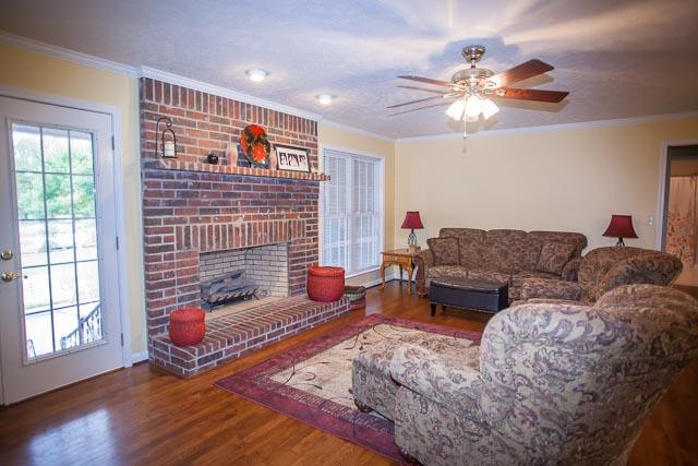 4086 Trinity Road Franklin, TN 37067 - Photo 9 of 20 a living room with furniture and a fireplace
