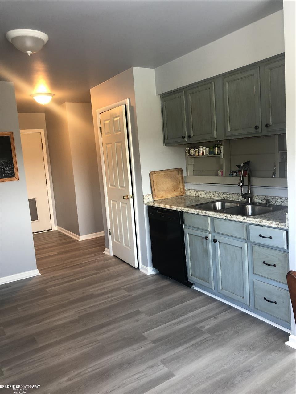 6533 Lyons Road Imlay City, MI 48444 - Photo 7 of 75