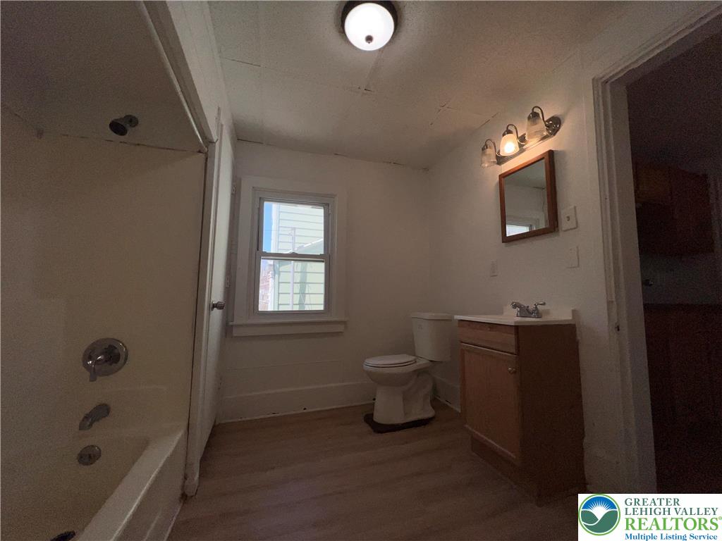 313 Main Street, Unit 1 Slatington, PA 18080 - Photo 5 of 14