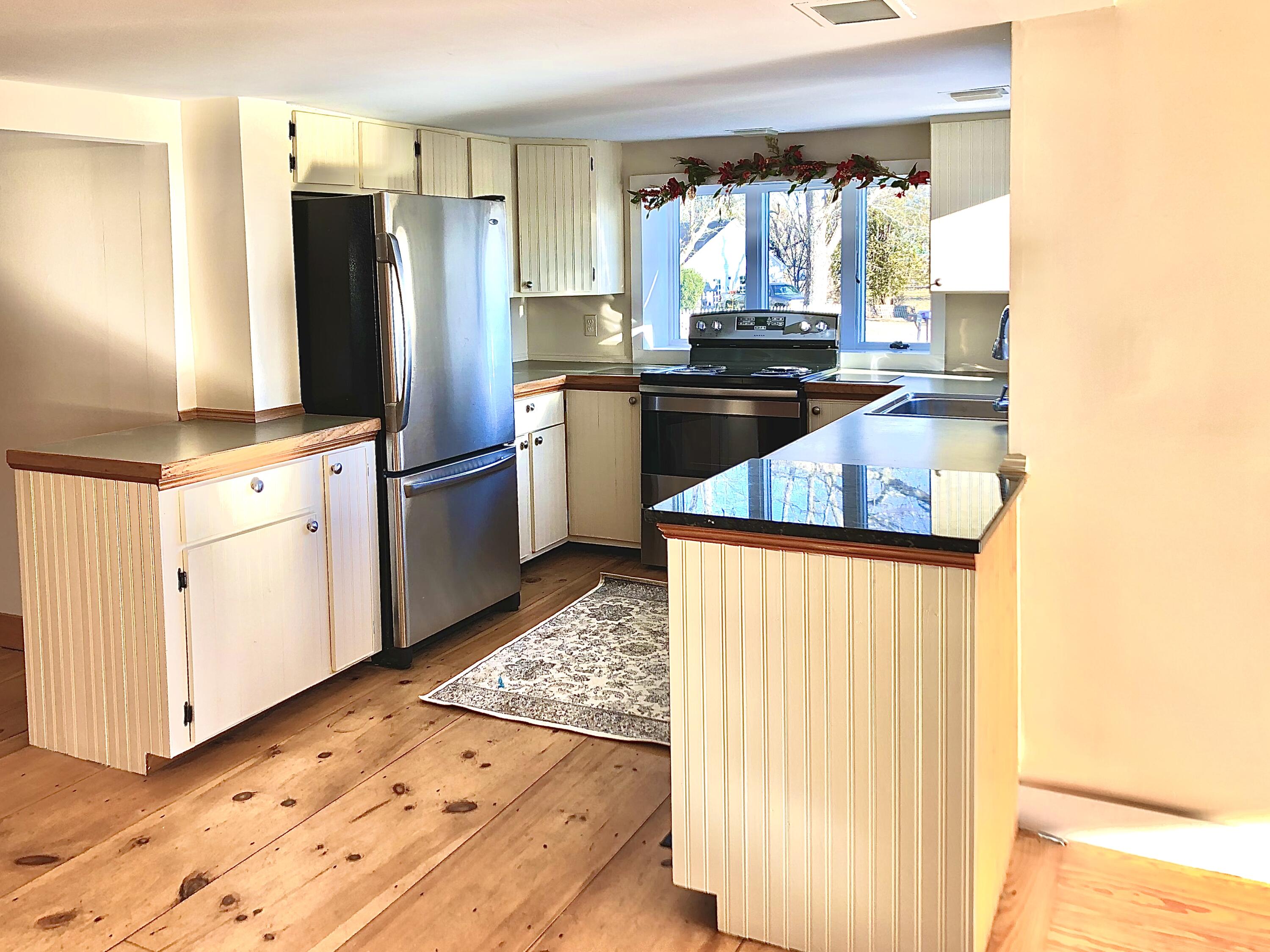 311 Clarks Cove Road South Bristol, ME 04573 - Photo 7 of 53 009
