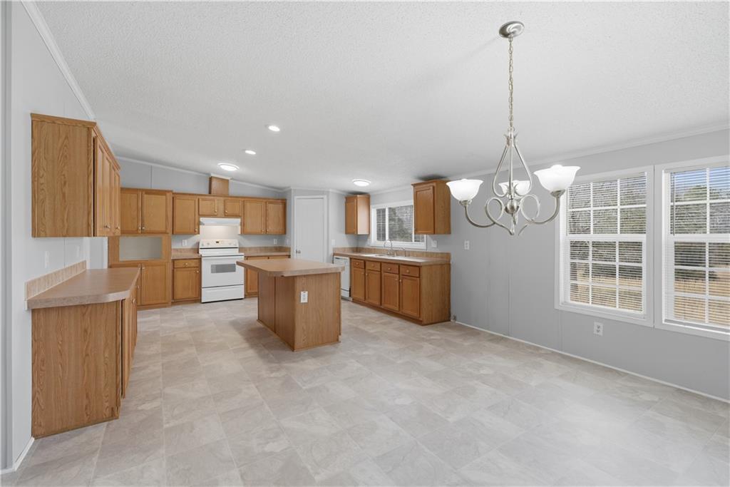 3381 Highway 326 Commerce, GA 30530 - Photo 17 of 62