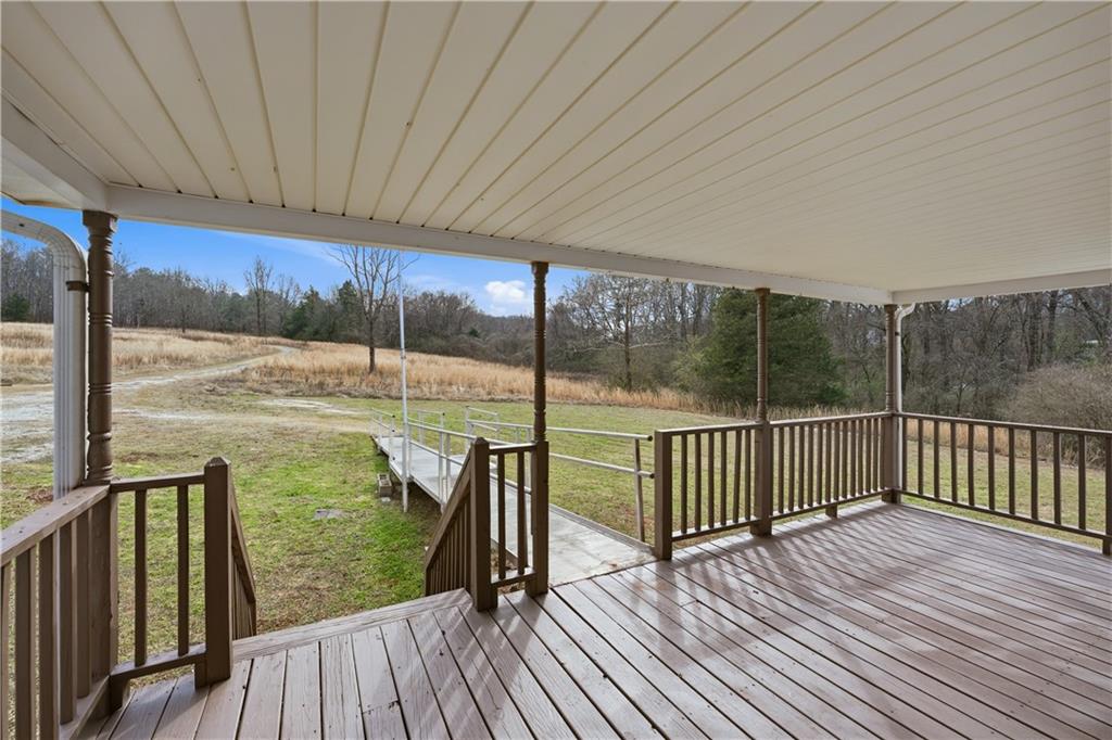 3381 Highway 326 Commerce, GA 30530 - Photo 8 of 62