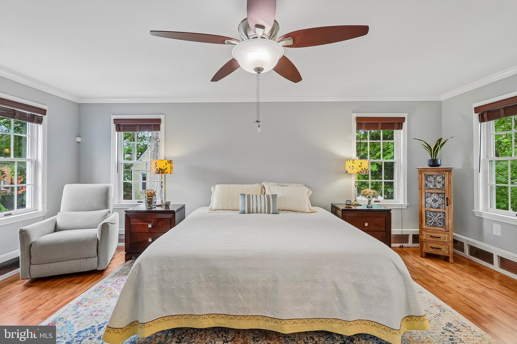 820 Philadelphia Avenue Silver Spring, MD 20910 - Photo 22 of 55 Primary Bedroom