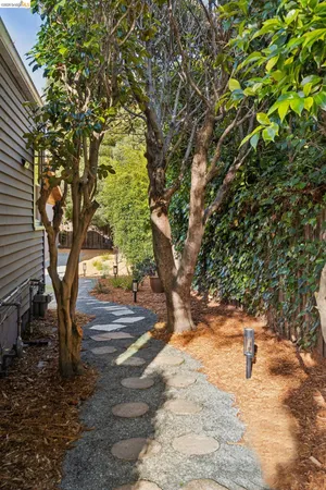 $679,000 | 738 Ventura Street, Richmond, CA 94805