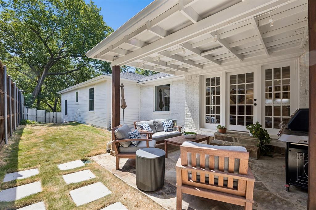 7920 Goforth Road Dallas, TX 75238 - Photo 18 of 35 Gallery Image 18