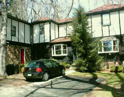 1123 Anderson Road Pittsburgh, PA 15209 - Photo 7 of 7 Exterior Front.