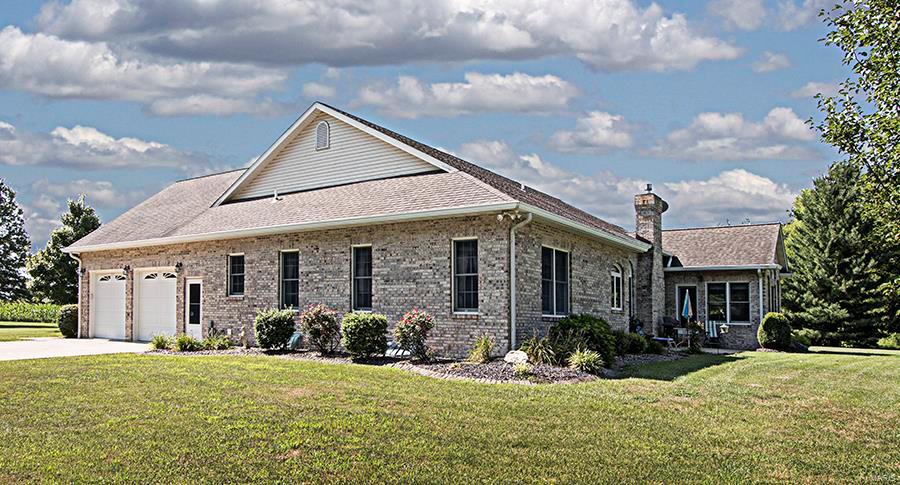 15987 Old State Road Carlyle, IL 62231 - Photo 11 of 66