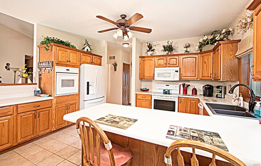 15987 Old State Road Carlyle, IL 62231 - Photo 24 of 66