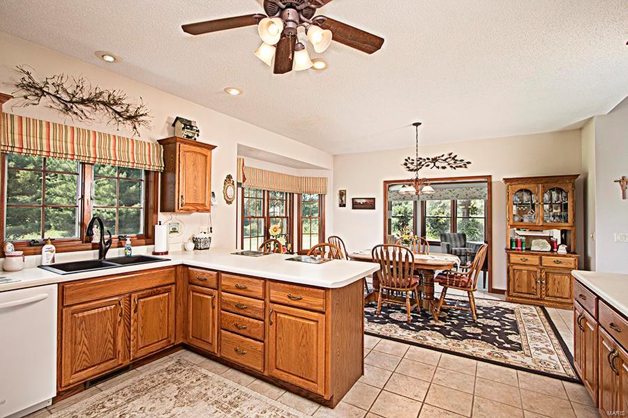 15987 Old State Road Carlyle, IL 62231 - Photo 28 of 66