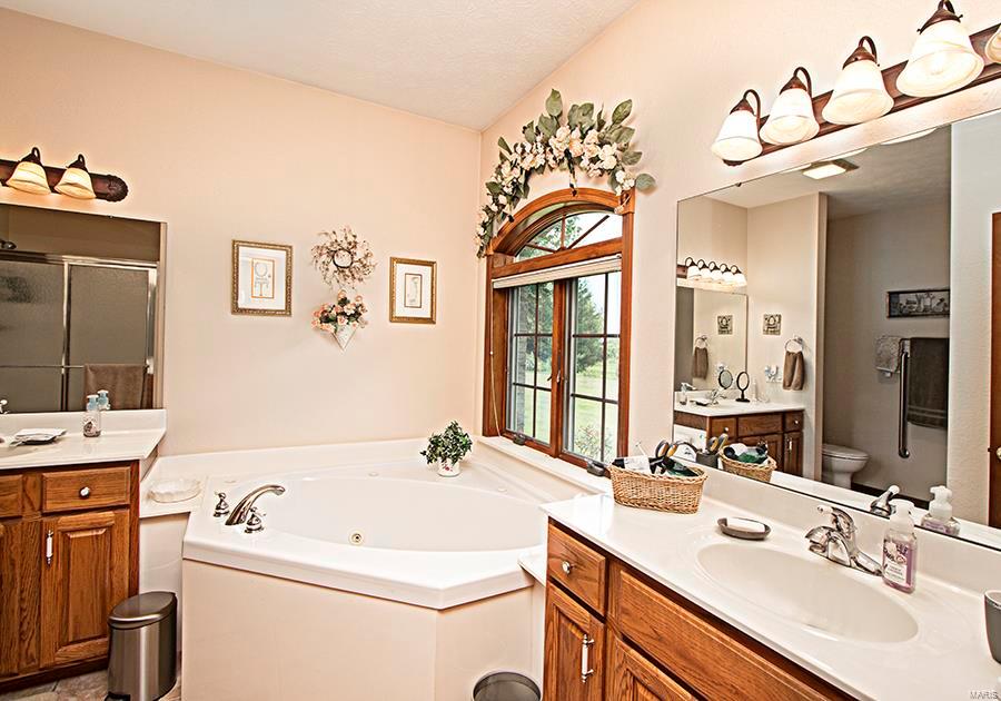15987 Old State Road Carlyle, IL 62231 - Photo 40 of 66