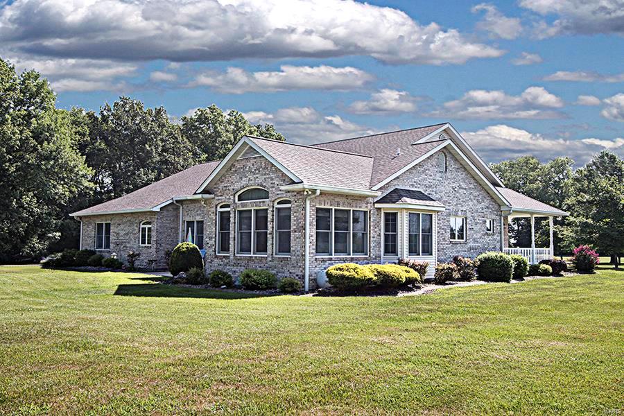 15987 Old State Road Carlyle, IL 62231 - Photo 8 of 66