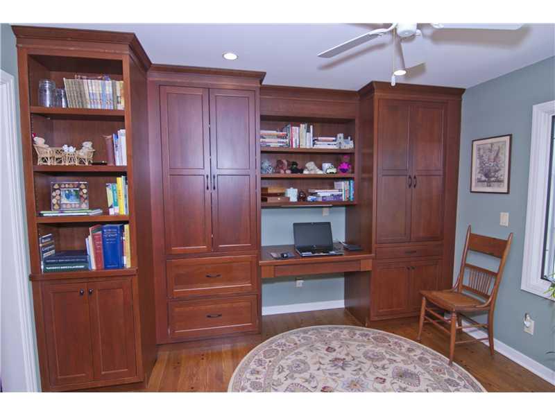 35 Newgate Road Pittsburgh, PA 15202 - Photo 17 of 25 Kitchen. Features work space and custom cherry office cabinets.