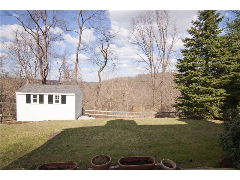 35 Newgate Road Pittsburgh, PA 15202 - Photo 9 of 25 View. Private rear yard with wooded view.
