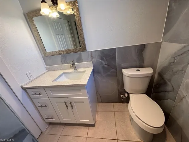 $260,000 | Undisclosed Address, Fort Myers, FL 33905