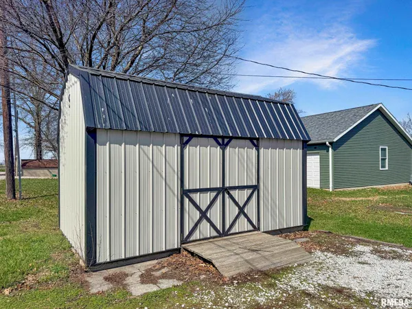 $154,500 | 305 Walnut Street, Mount Sterling, IL 62353