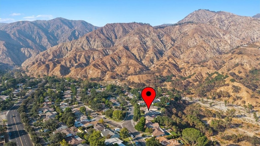 1958 Canyon Close Road Pasadena, CA 91107 - Photo 36 of 40 a front view of a house with a yard