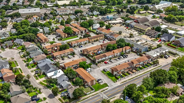 a view of a basketball court