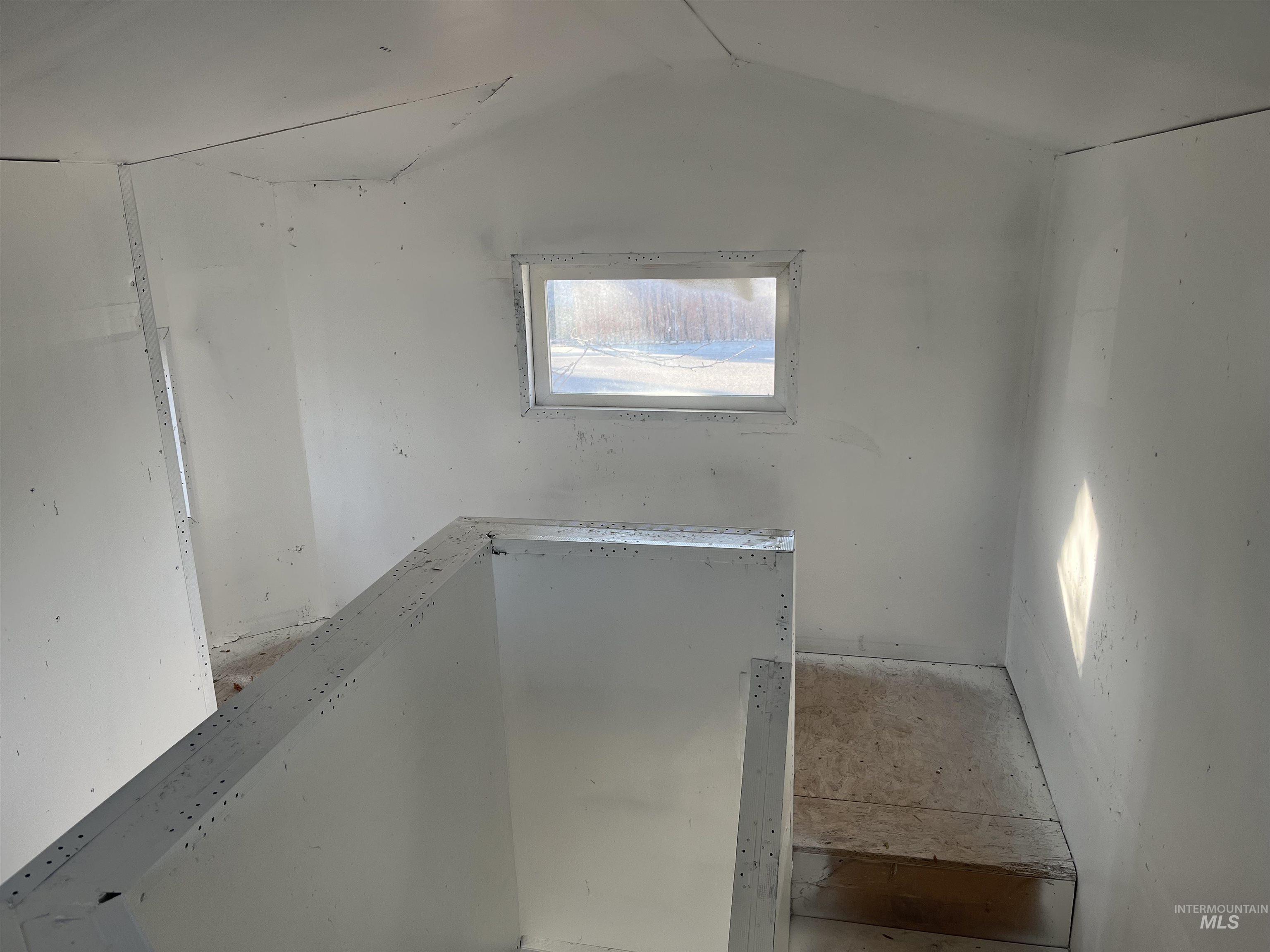 901 East 2nd Street South Middleton, ID 83644 - Photo 31 of 50 Corner room in 2nd story of the play house with vaulted ceiling