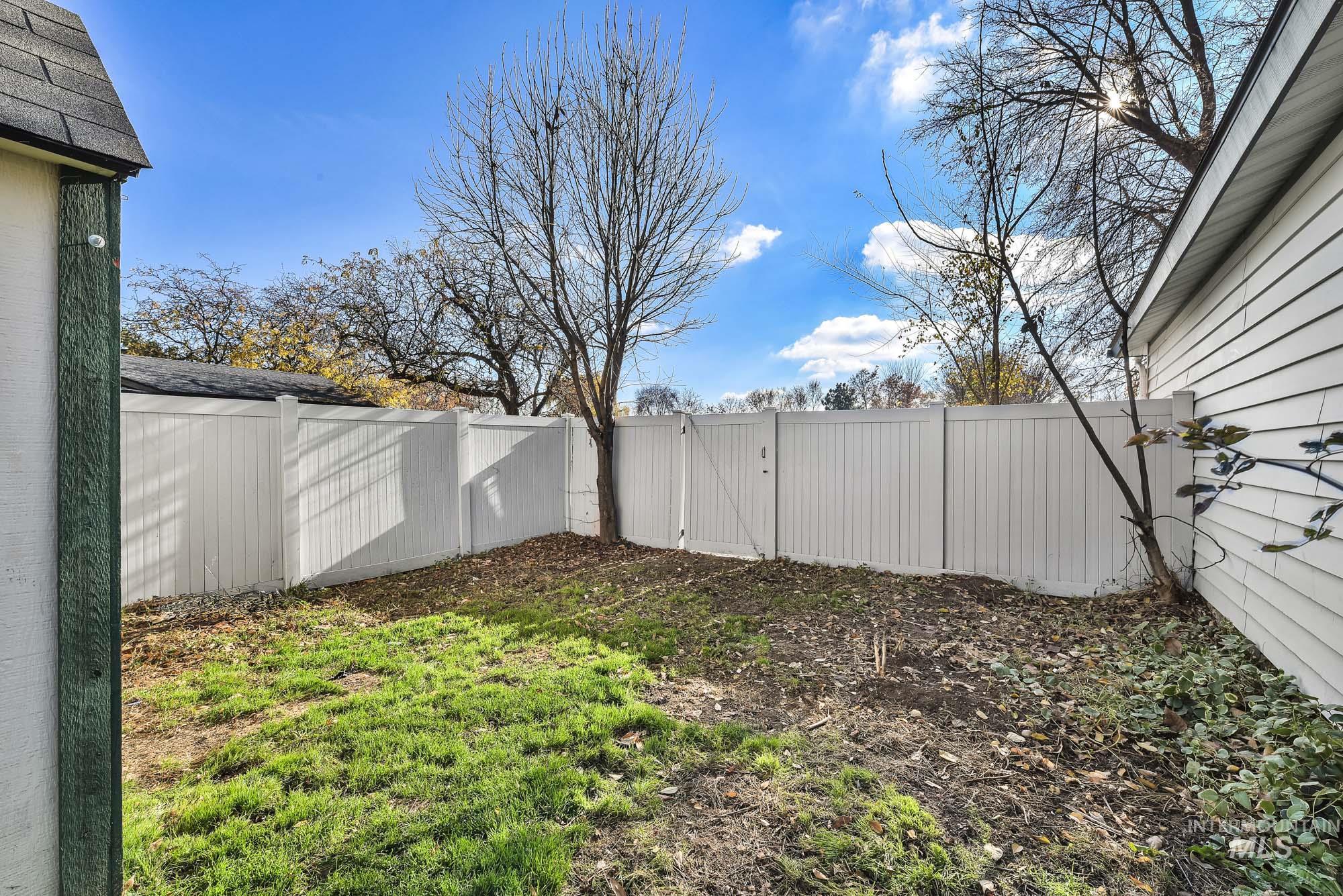 901 East 2nd Street South Middleton, ID 83644 - Photo 39 of 50 Fenced backyard with a gate