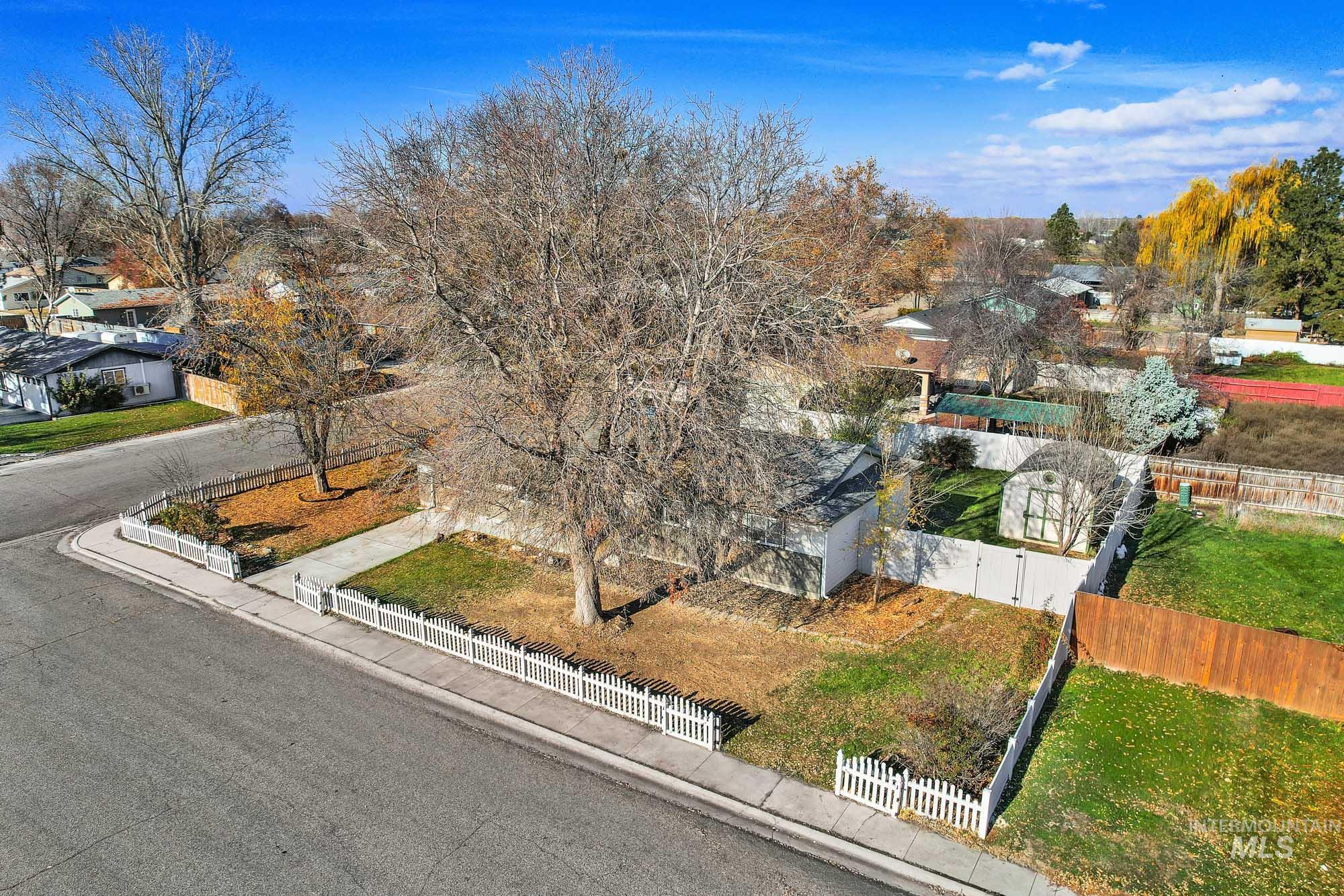 901 East 2nd Street South Middleton, ID 83644 - Photo 42 of 50 Aerial perspective of suburban area