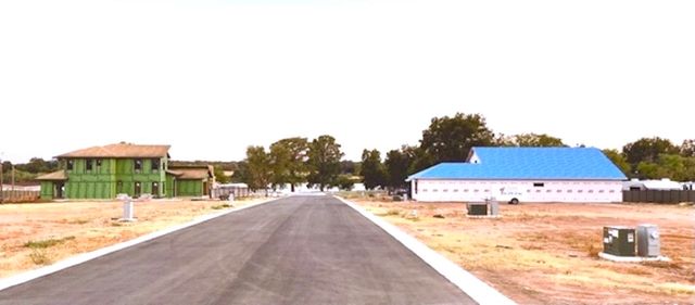 $225,500 | 20 Aqua Way, Kingsland, TX 78639