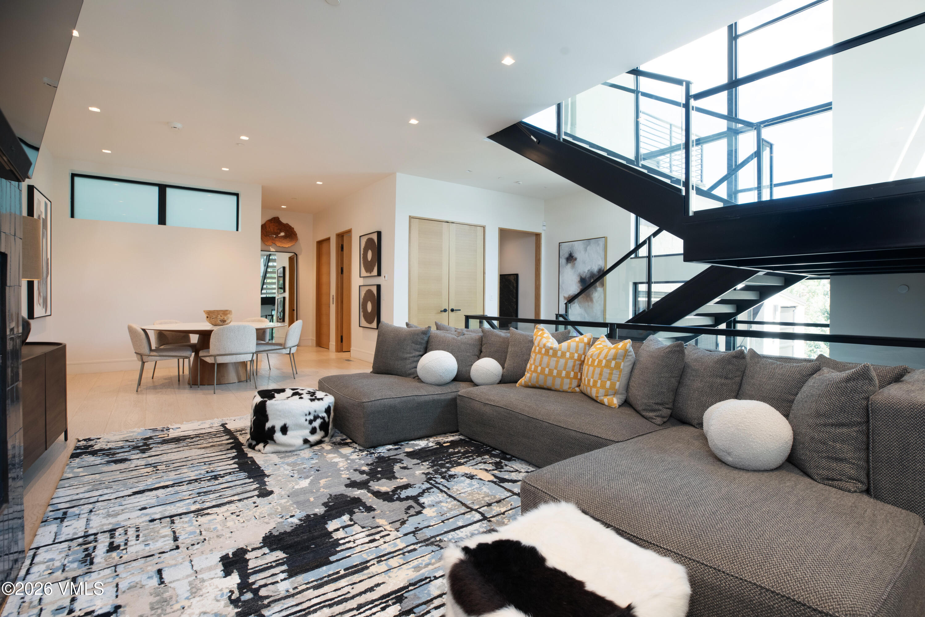 670 West Forest Road Vail, CO 81657 - Photo 10 of 34 2508_670_forest_interior_living02_c