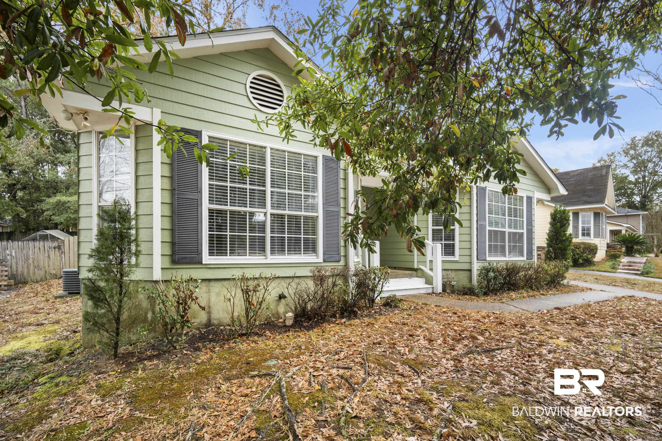 3101 Autumn Ridge Drive West Mobile, AL 36695 - Photo 25 of 36 View of side of property